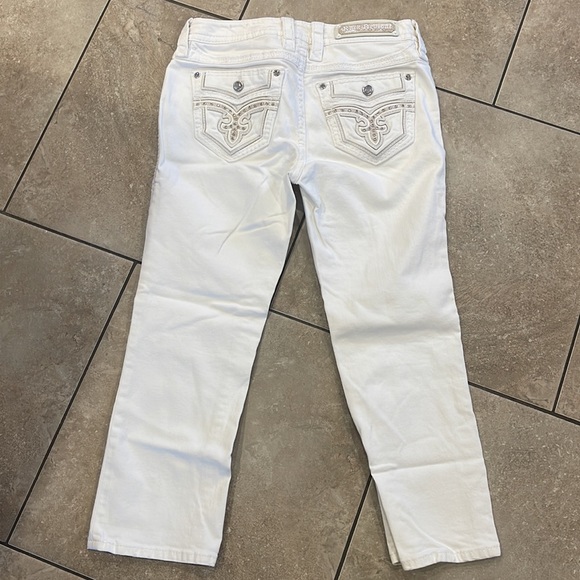 Rock Revival Jeans - Picture 4 of 10